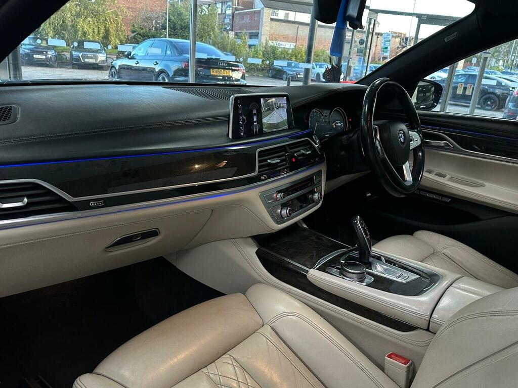 BMW 7 Series 740Ld Xdrive Black #38
