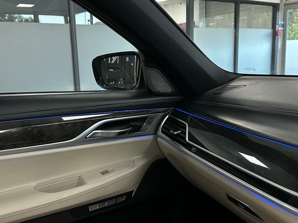 BMW 7 Series 740Ld Xdrive Black #31