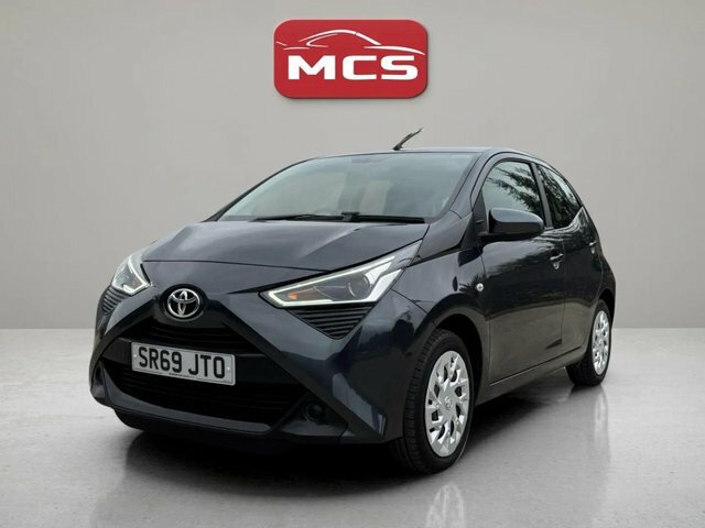 Toyota Aygo Vvt-i X-play Hatchback Grey #3