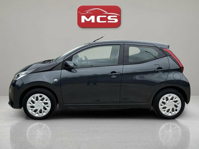 Toyota Aygo Vvt-i X-play Hatchback Grey #4