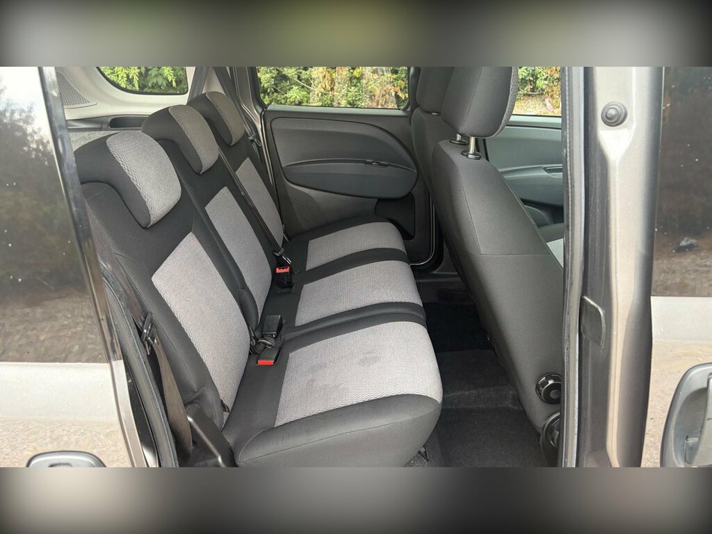 Fiat Doblo E-doblo Grey #11