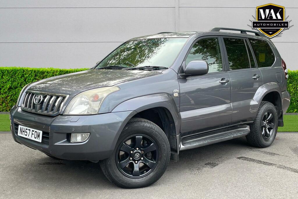 Toyota Land Cruiser 3.0 D-4d Invincible Grey #2
