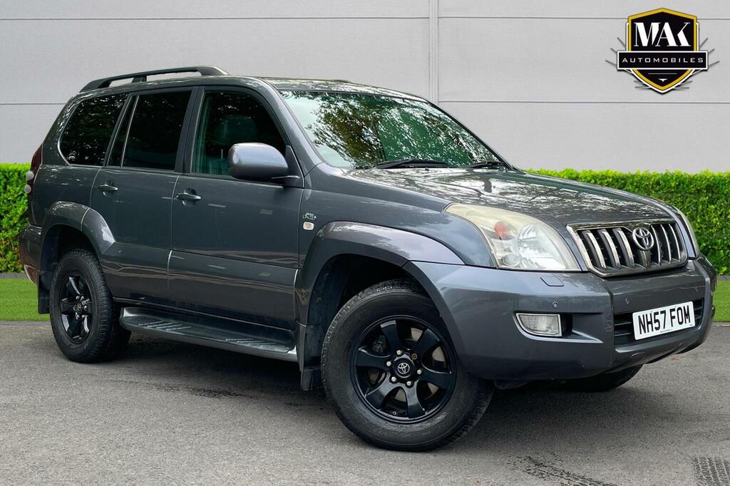 Toyota Land Cruiser 3.0 D-4d Invincible Grey