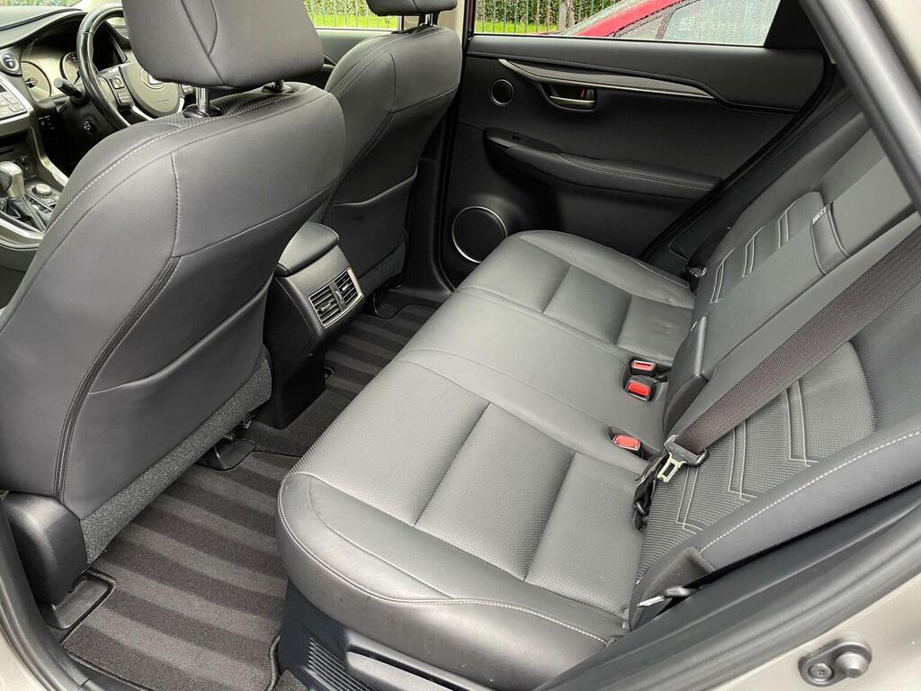Lexus NX 2.5 300H Luxury E-cvt 4Wd Euro 6 Ss Silver #16