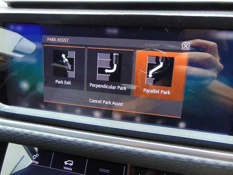 Land Rover Range Rover Velar 2.0 D240 R-dynamic Se LD19LLU Silver #6