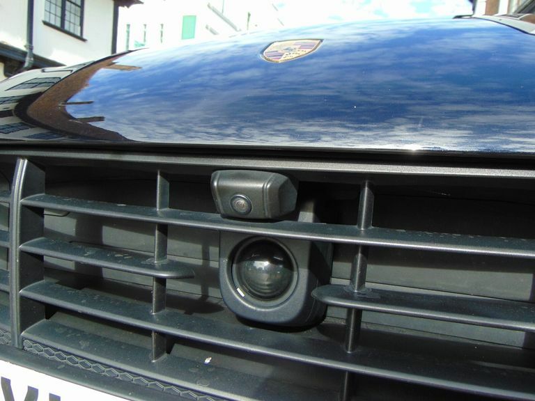 Porsche Macan Turbo Pdk Black #4