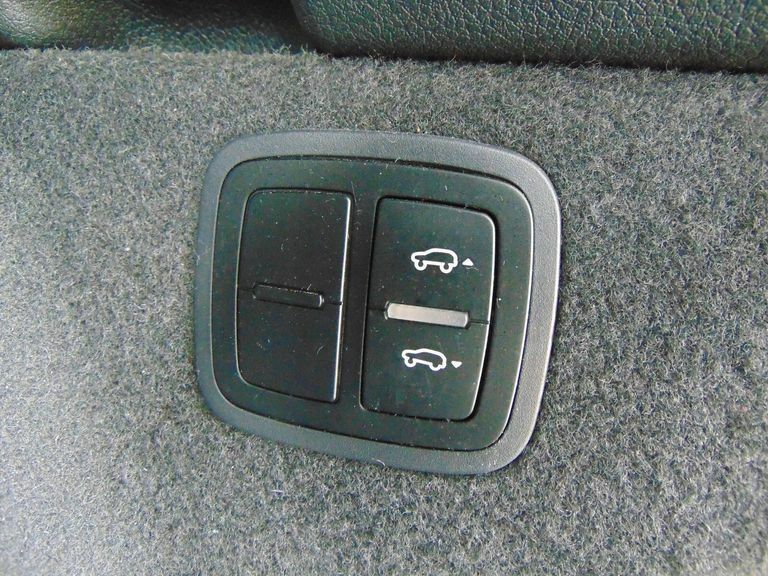 Porsche Macan Turbo Pdk Black #5