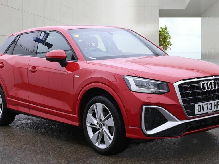 Audi Q2 35 Tfsi S Line OV73HPZ Red #4