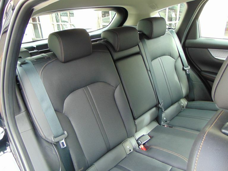 Mazda CX-60 Exclusive-line Black #41