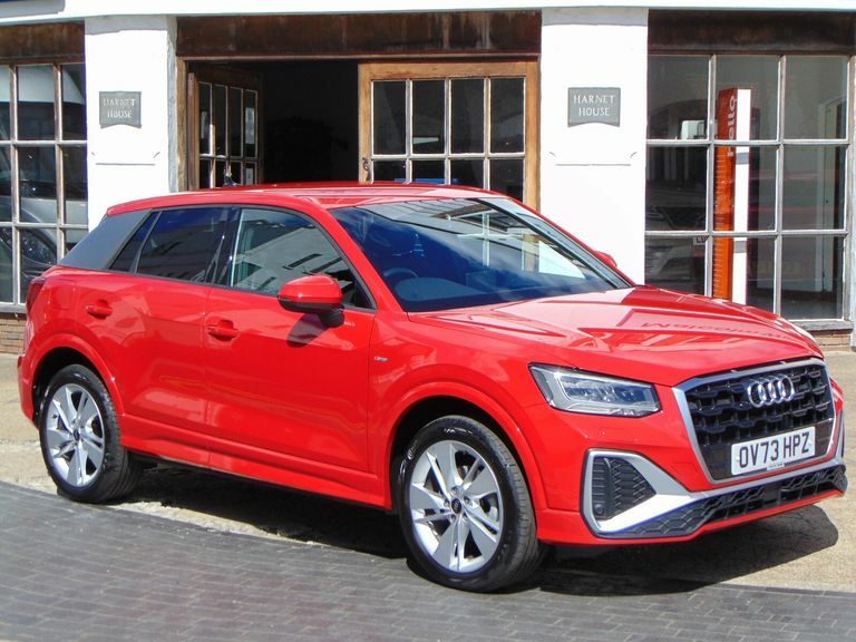 Audi Q2 35 Tfsi S Line Red