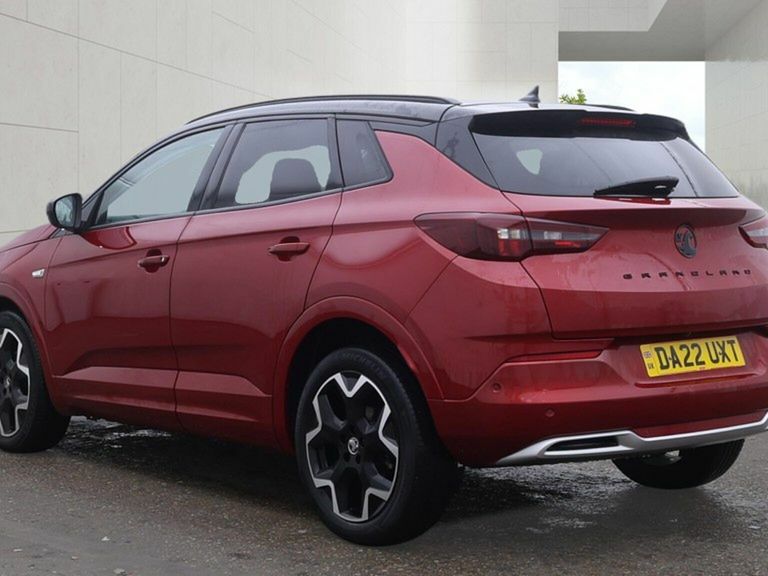 Vauxhall Grandland Ultimate Red #4