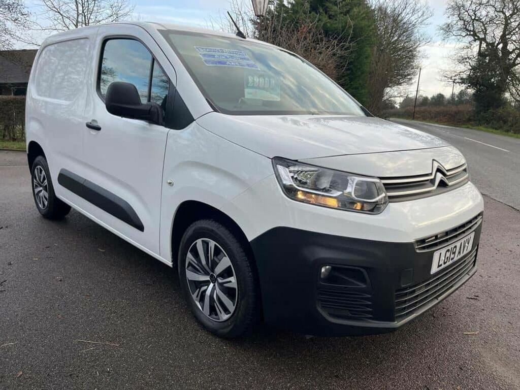 Citroen Berlingo Mpv White #2