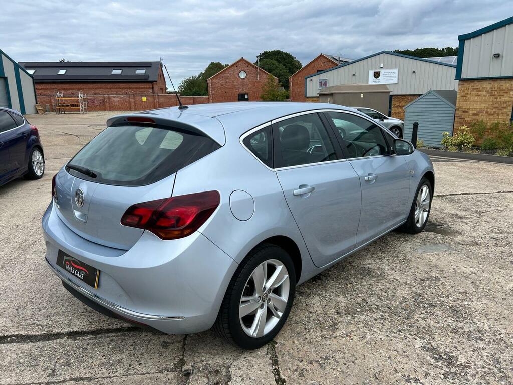 Vauxhall Astra I Excite U1188 Ulez Red #7