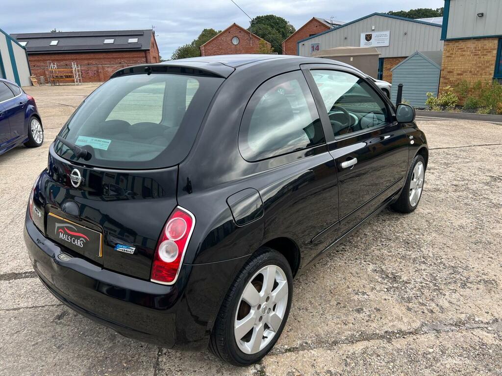 Nissan Micra 1.5 Dci N-tec Black #4