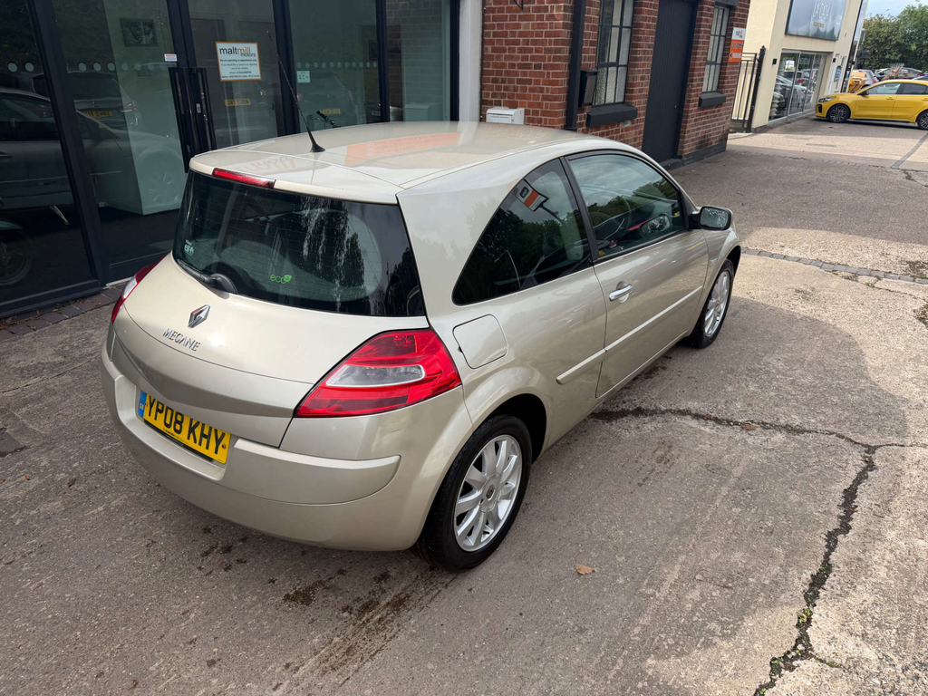 Renault Megane 1.5 Dci Dynamique S Red #13