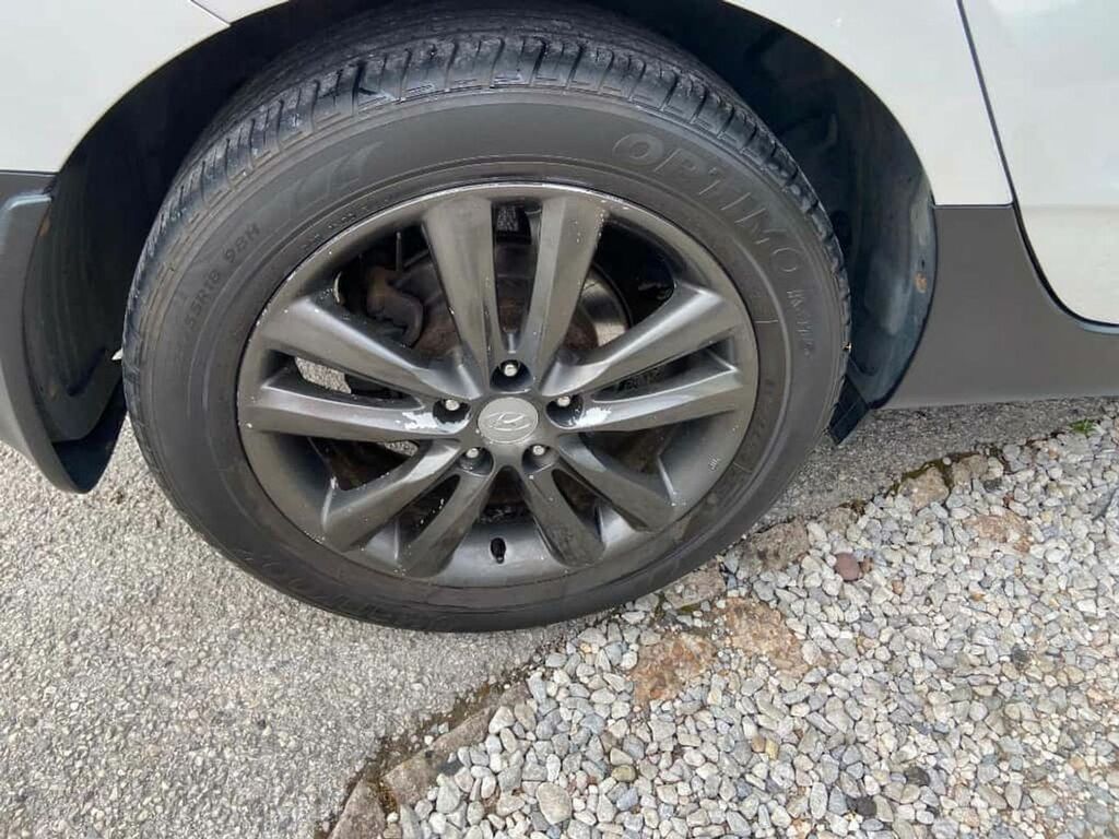 Hyundai Ix35 Suv Grey #25