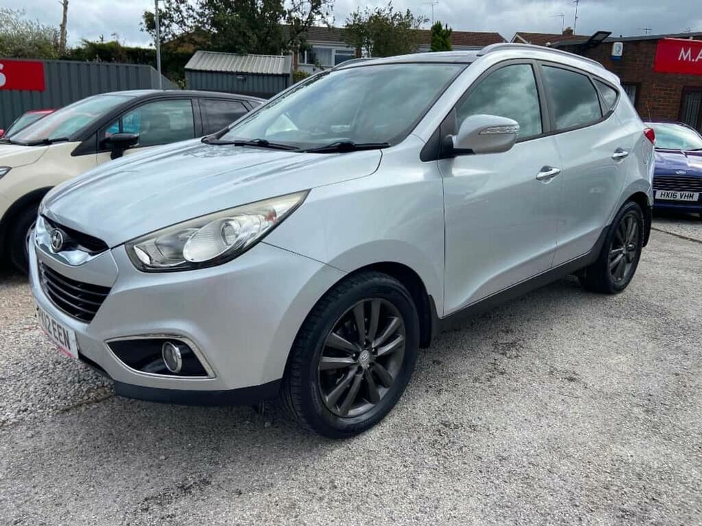 Hyundai Ix35 Premium Crdi . Low Mileage Silver