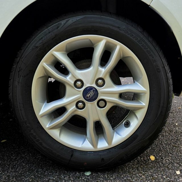 Ford Fiesta 1.25 82 Zetec Blue #37