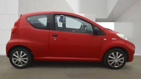 Peugeot 107 1.0 Urban Lite Hatchback Red #6