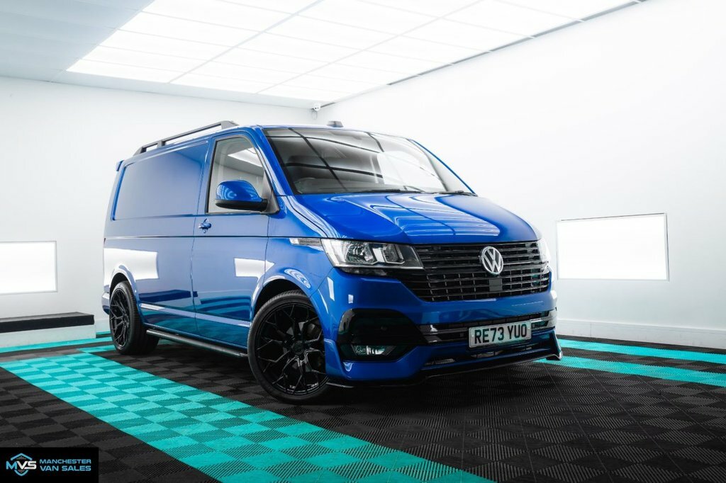 Volkswagen Transporter 2L Highline Blue