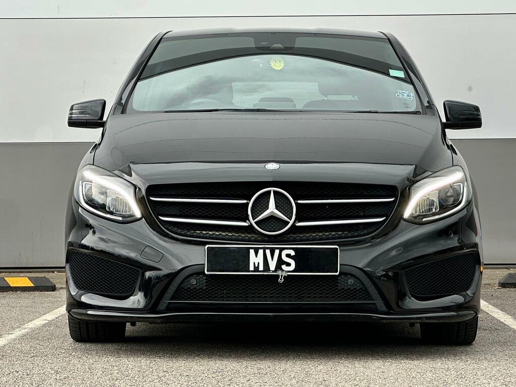 Mercedes-Benz B Class Amg Line Black #2