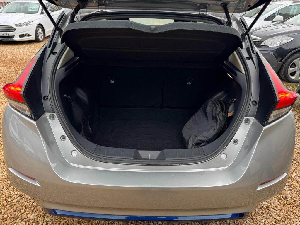 Nissan Leaf Leaf N-connecta Grey #17