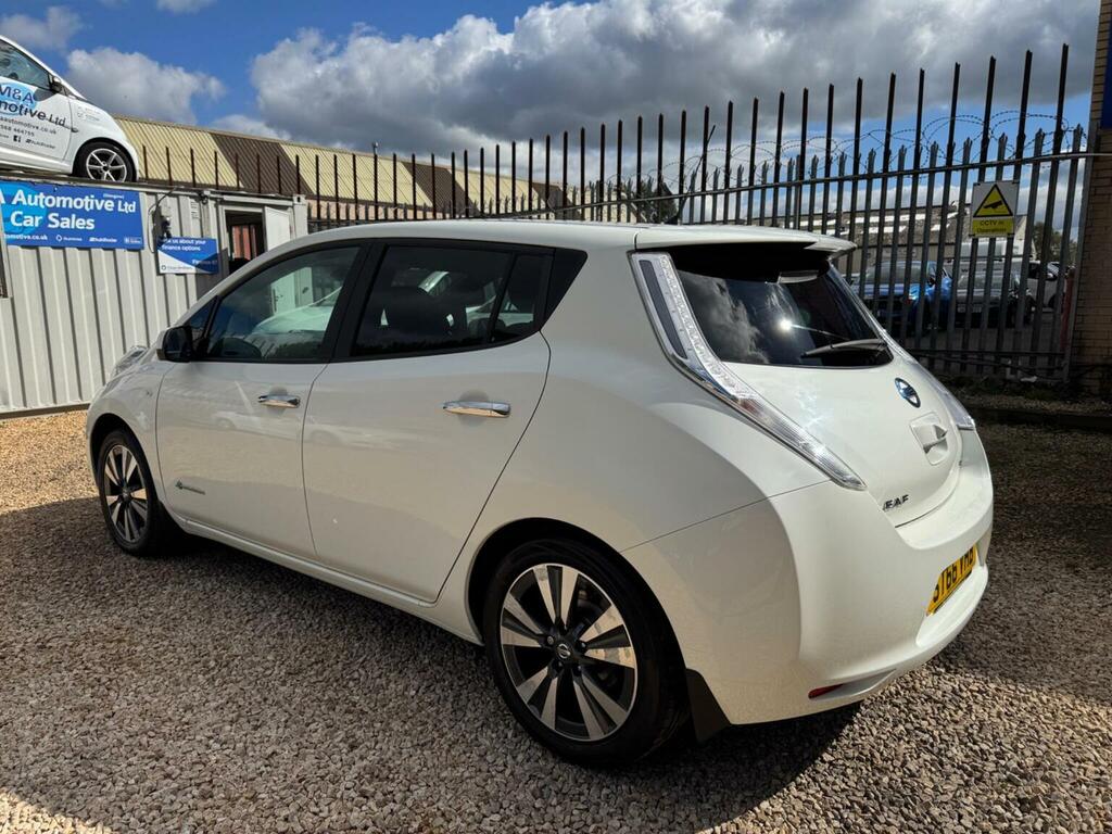 Nissan Leaf Hatchback 30Kwh Tekna 201666 White #3