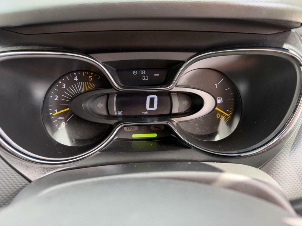 Renault Captur Renault Captur 1.5 Dci 90 Dynamique Nav Brown #36