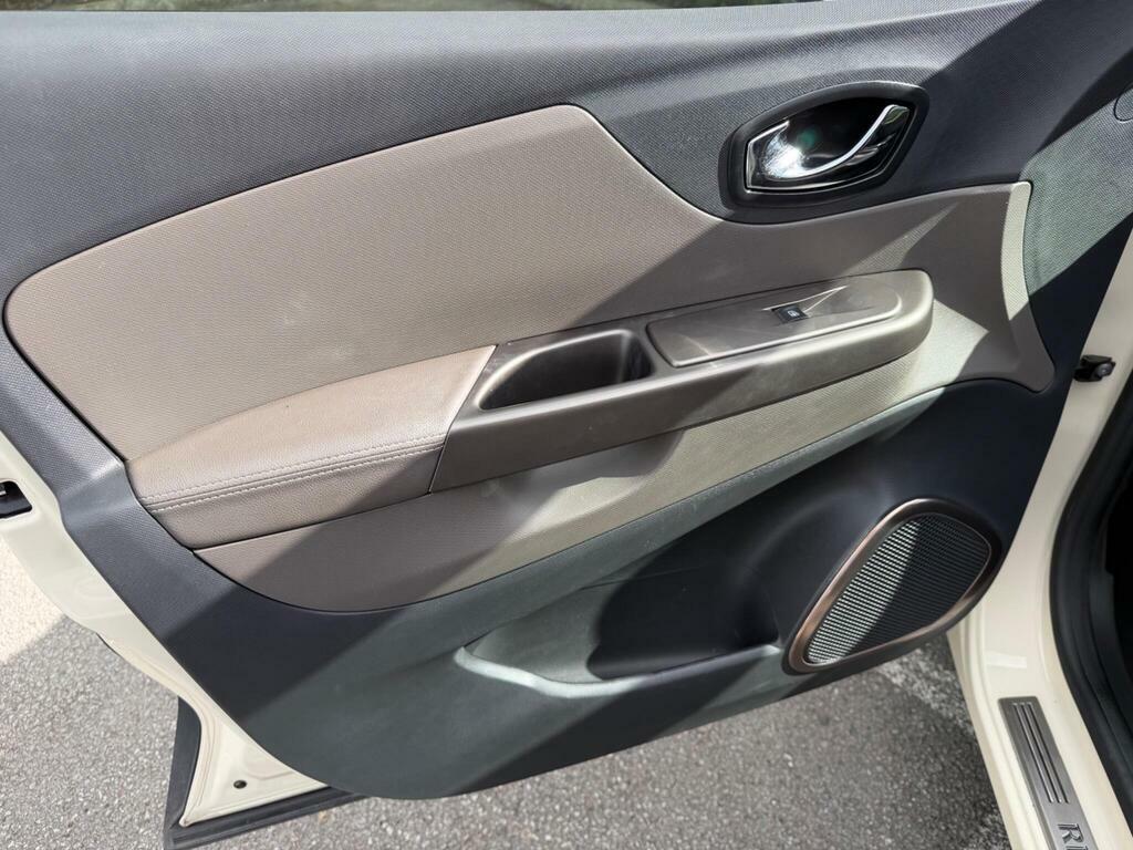 Renault Captur Renault Captur 1.5 Dci 90 Dynamique Nav Brown #26