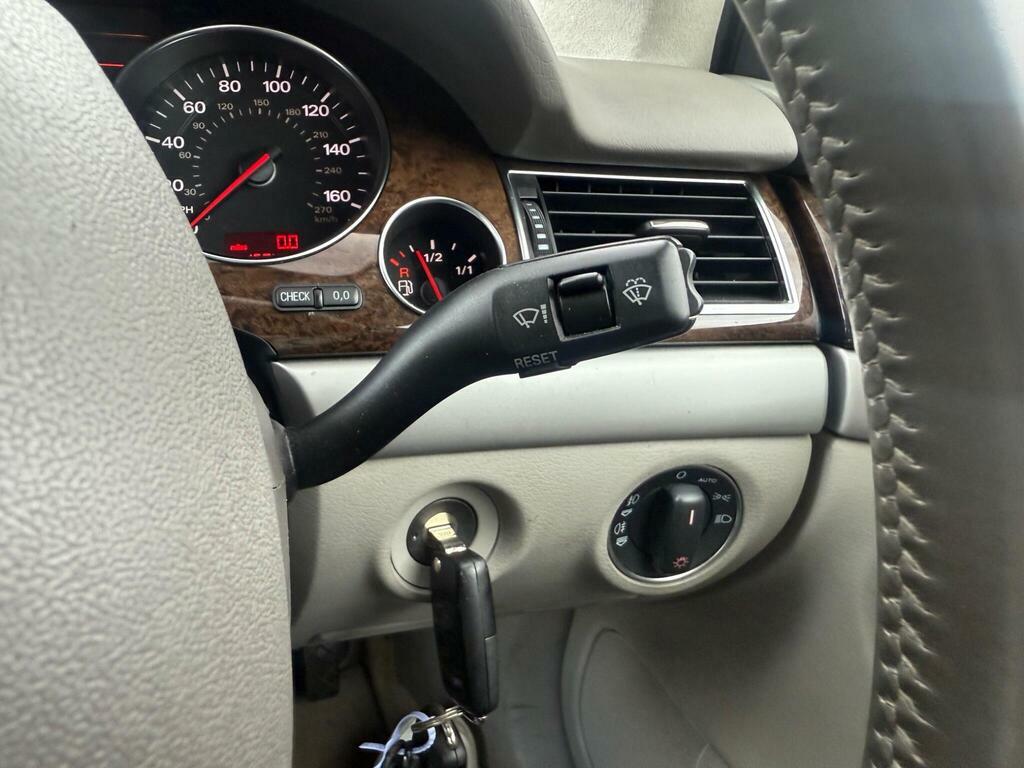 Audi A8 S8 Quattro Fsi V10  #30