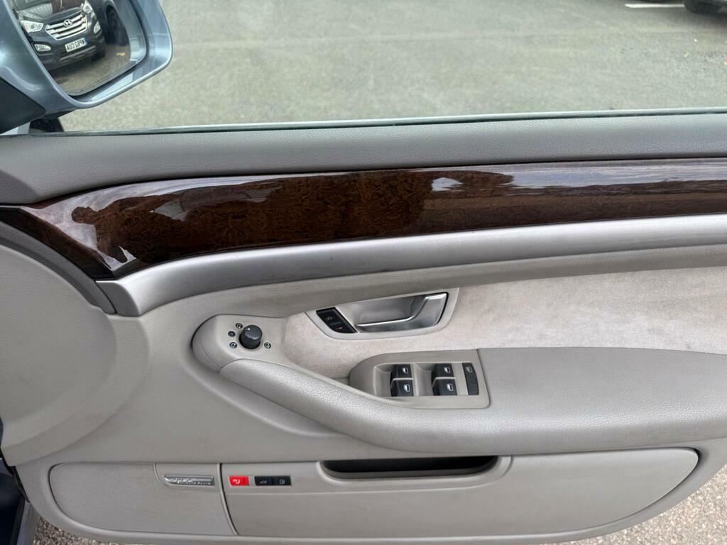 Audi A8 S8 Quattro Fsi V10  #32