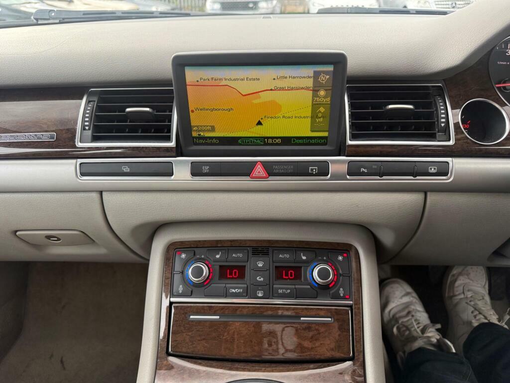 Audi A8 S8 Quattro Fsi V10  #21