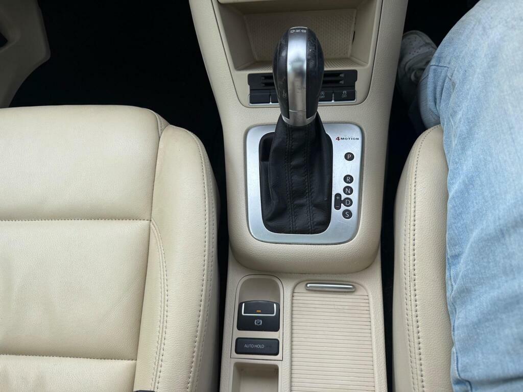 Volkswagen Tiguan Automatic Silver #37