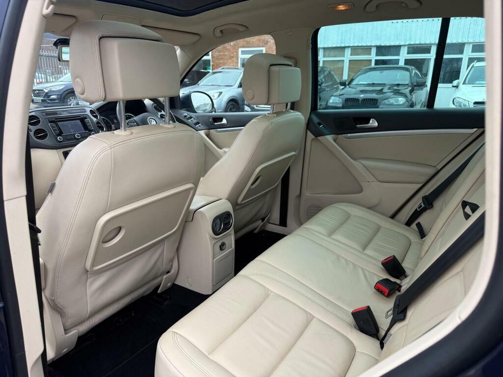 Volkswagen Tiguan Automatic Silver #19