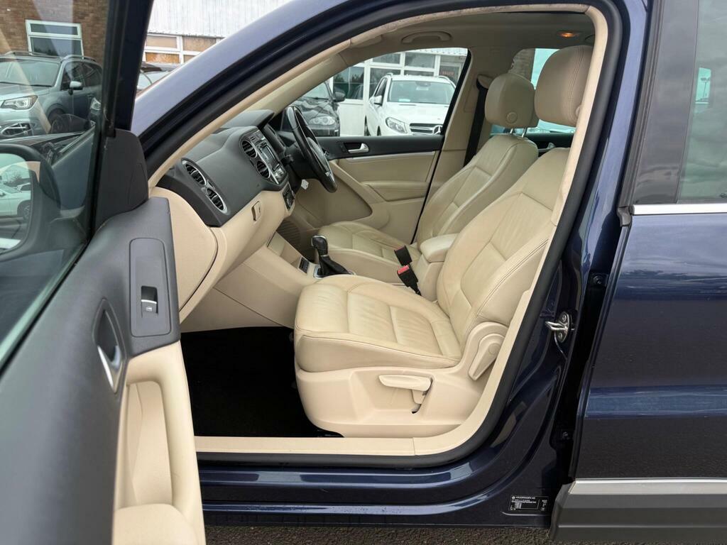 Volkswagen Tiguan Automatic Silver #15
