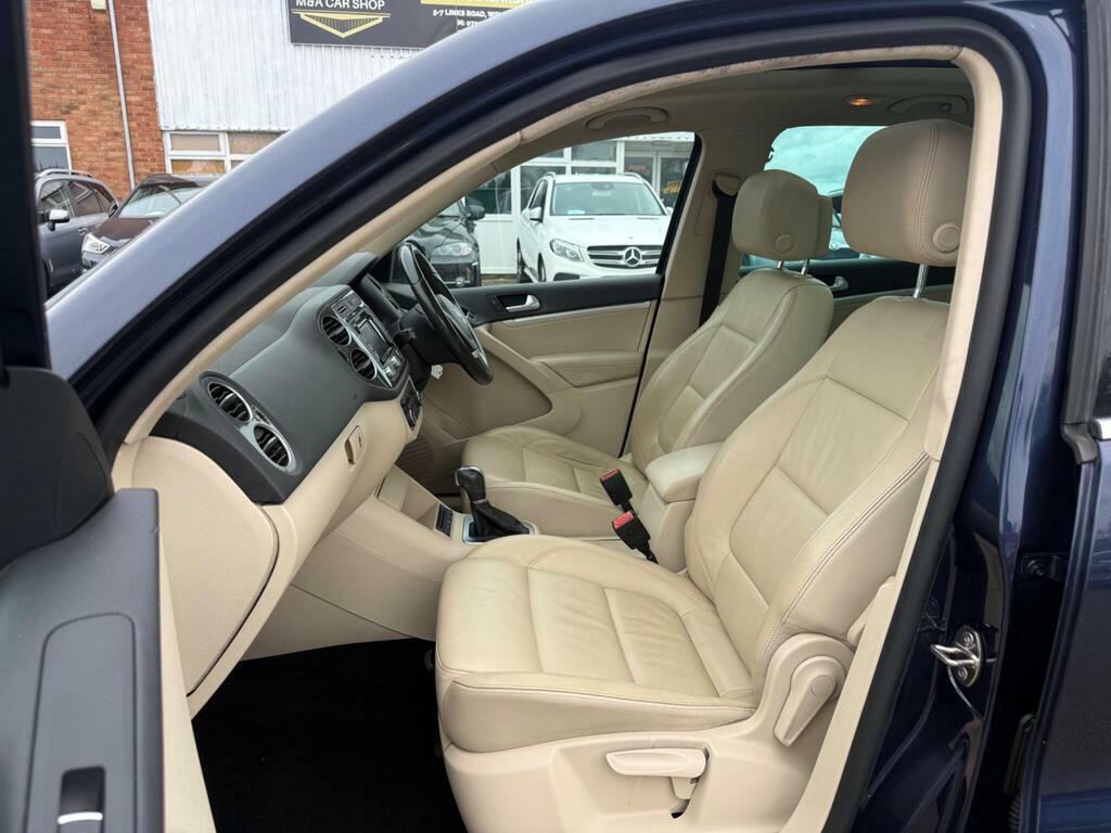 Volkswagen Tiguan Automatic Silver #13
