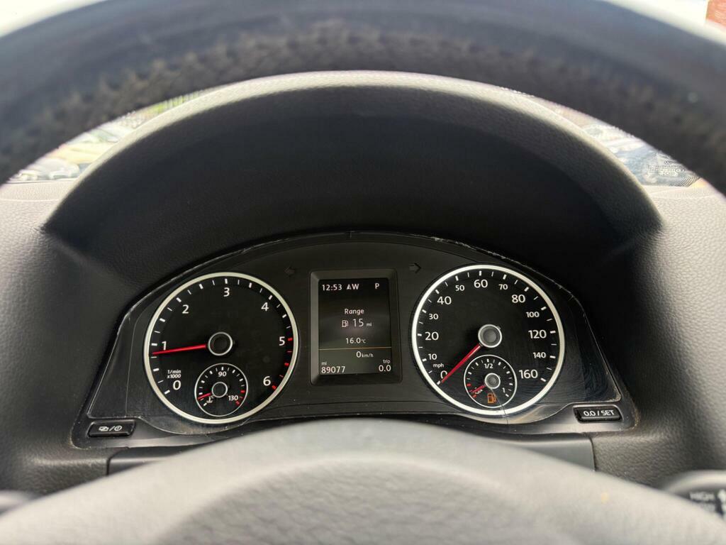 Volkswagen Tiguan Automatic Silver #30