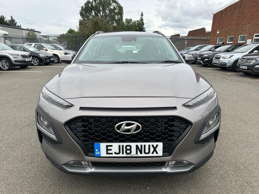 Hyundai Kona Hatchback #9