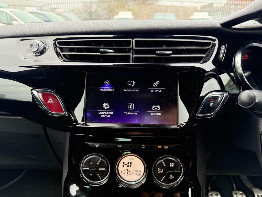 DS DS 3 1.6 Bluehdi Elegance White Cabriolet, 0 Tax, White #18