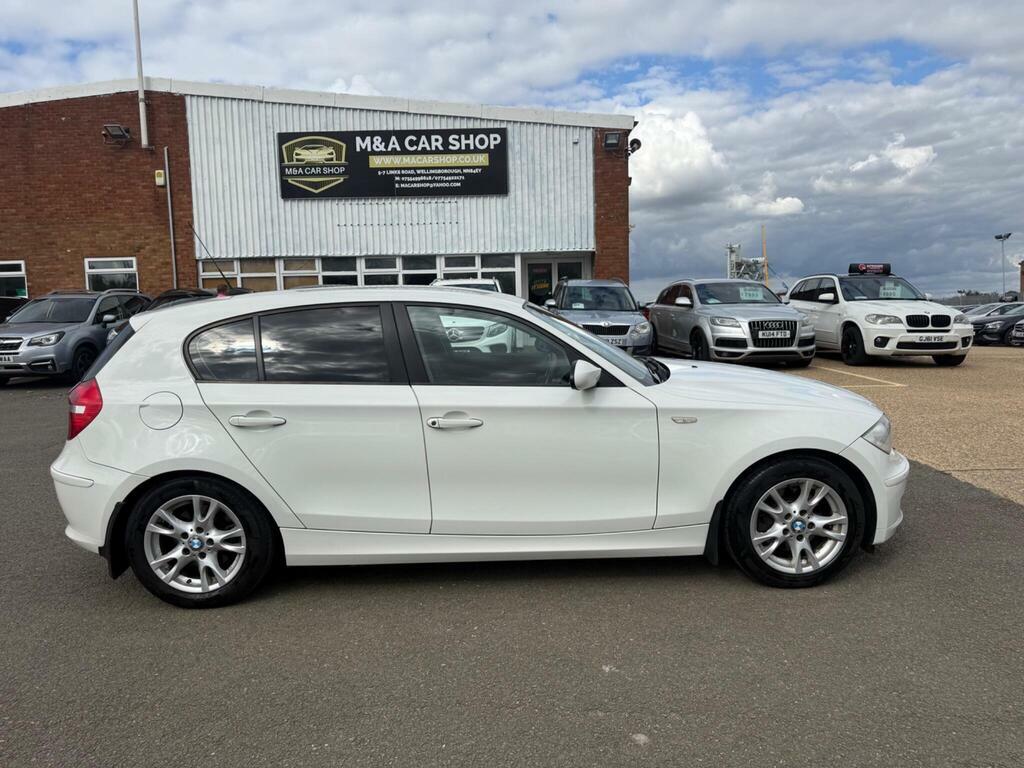 BMW 1 Series 2009 59 120I Silver #6