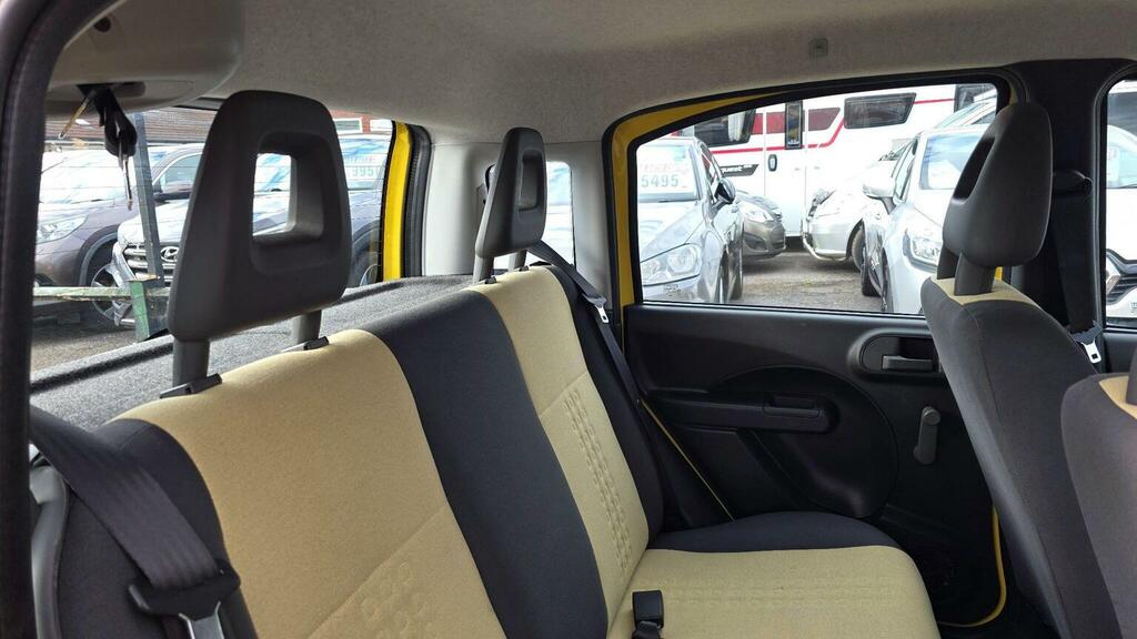 Fiat Panda 1.2 Panda 1.2 Active Euro 5 2011 White #19