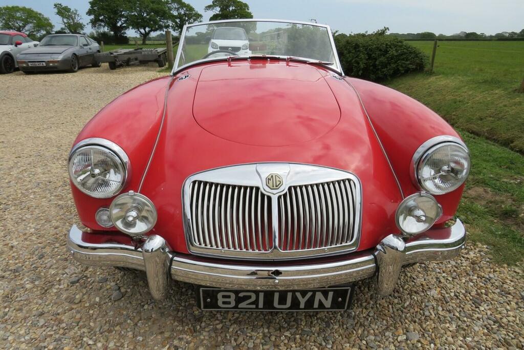 MG MGA Roadster White #4