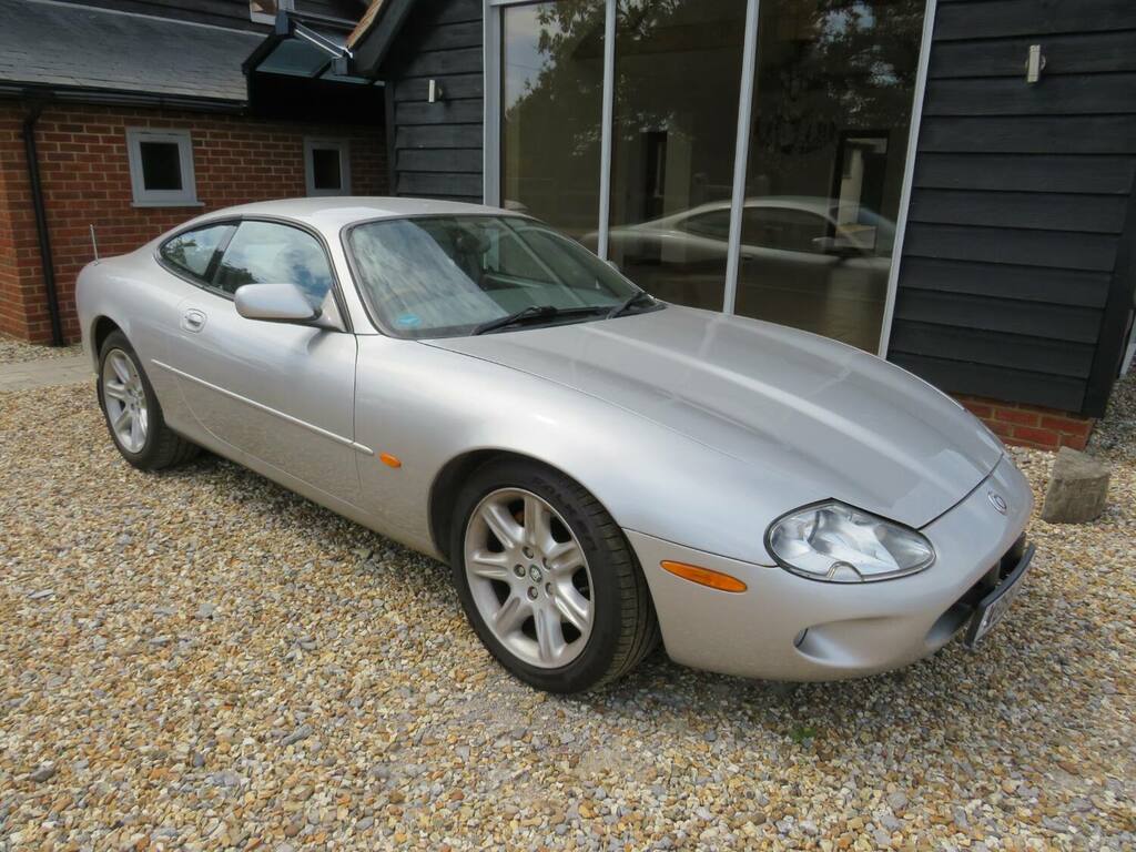Jaguar XK8 4.0 Part Exchange To Clear Bargain Silver #2
