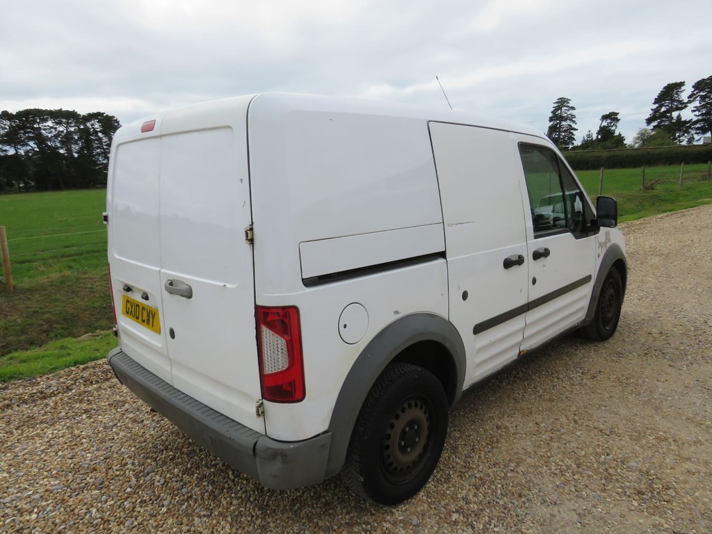 Ford Transit Connect Low Roof Van Tdci 90Ps White #6