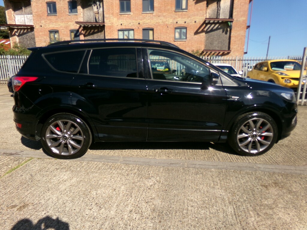 Ford Kuga Suv 2.0 Tdci Ecoblue St-line Edition 2019 YO19PVN Black #3
