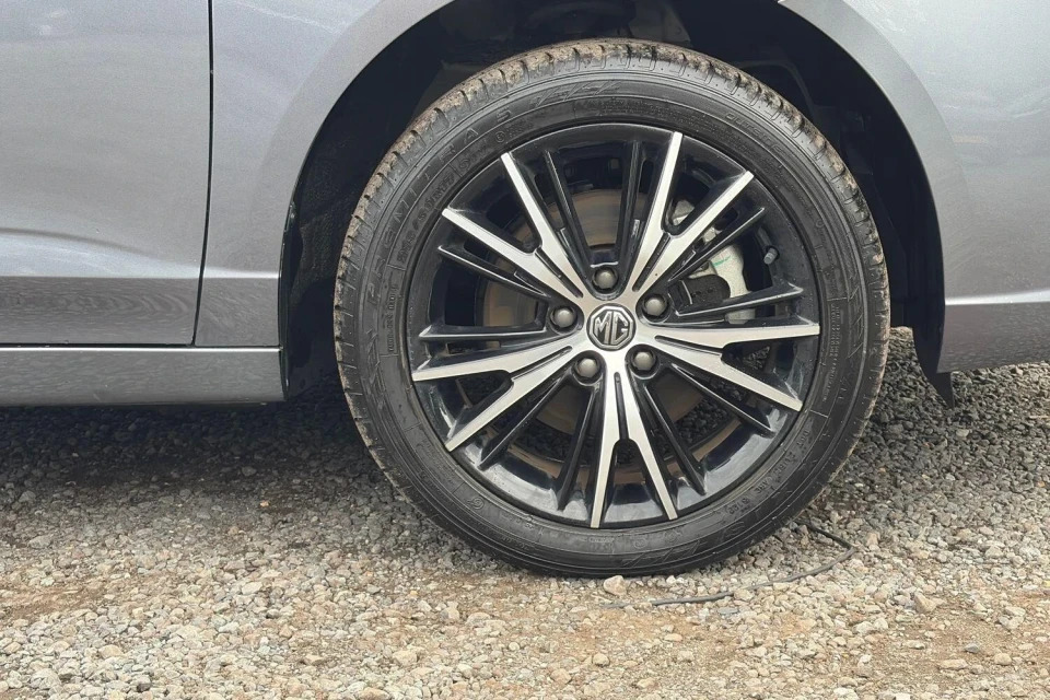 MG MG5 61.1Kwh Trophy Long Range Grey #5