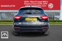 Maserati Levante V6d Granlusso Black #36