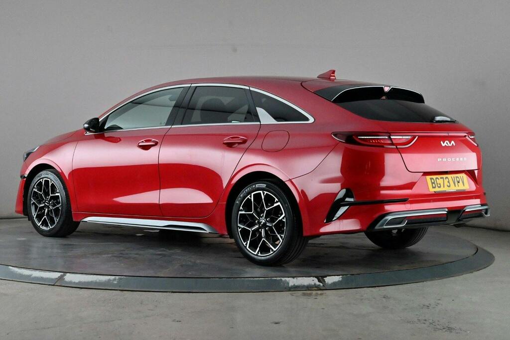 Kia Proceed 1.5 T Gdi Gt Line Shooting Brake Red #4