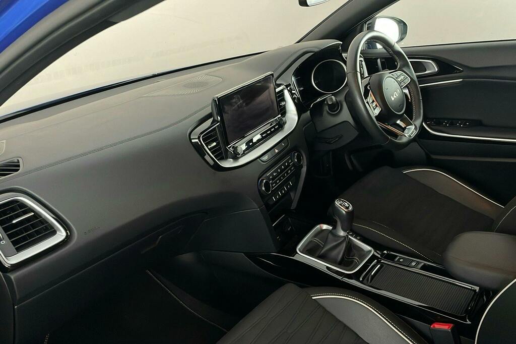 Kia Proceed Gt-line Isg Black #22