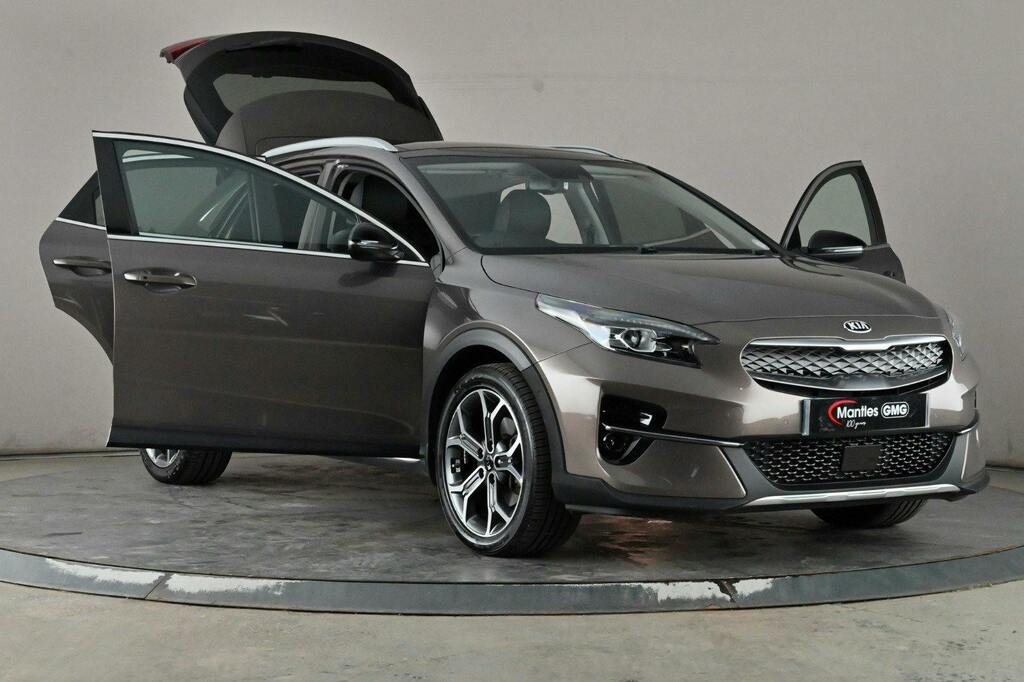 Kia Xceed 1.6 Gdi 8.9Kwh First Edition Suv Plug I Brown #2